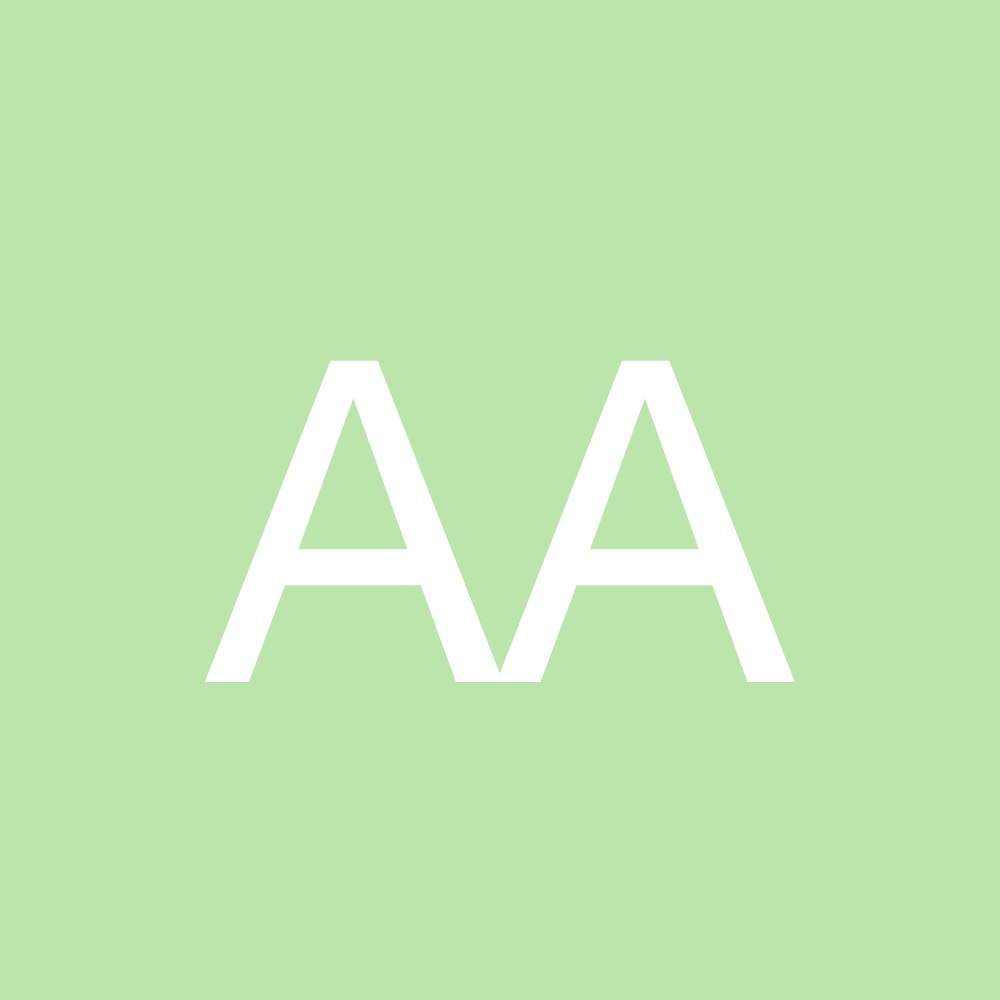 Meet your Posher, Avery
